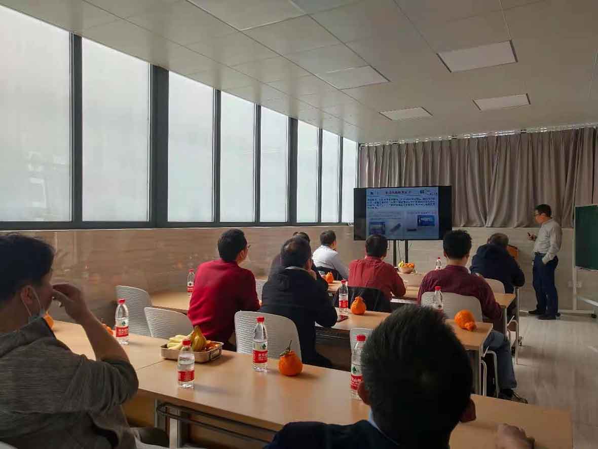 2021年3月29日，戴志坚总经理和集成电路同行进行集成电路测试技术研讨